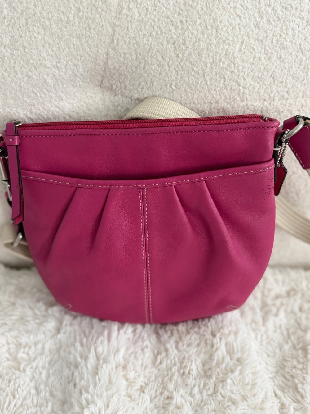 Vintage Coach Hot Pink Pebbled Leather Crossbody Bag